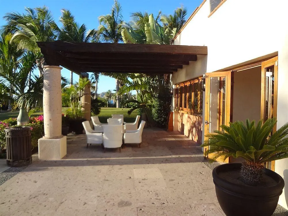 Cabo Marina Beach Condos كابو سان لوكاس شقة